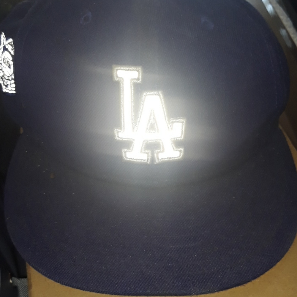 L.A. HAt - Picture 2 of 5